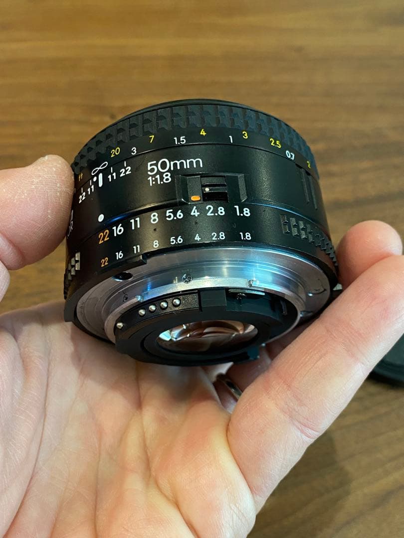 Nikon AF NIKKOR 50mm f/1.8 ニコン　単焦点レンズ