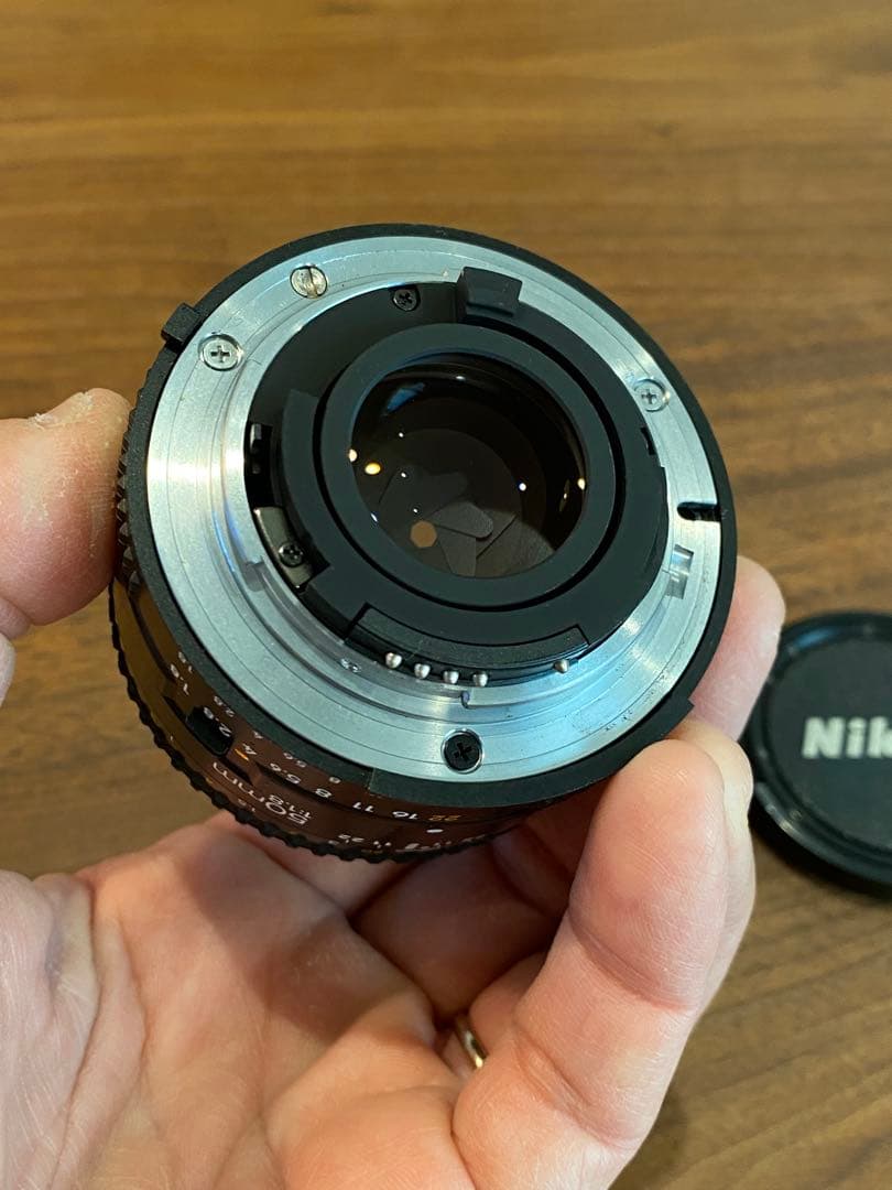 Nikon AF NIKKOR 50mm f/1.8 ニコン　単焦点レンズ