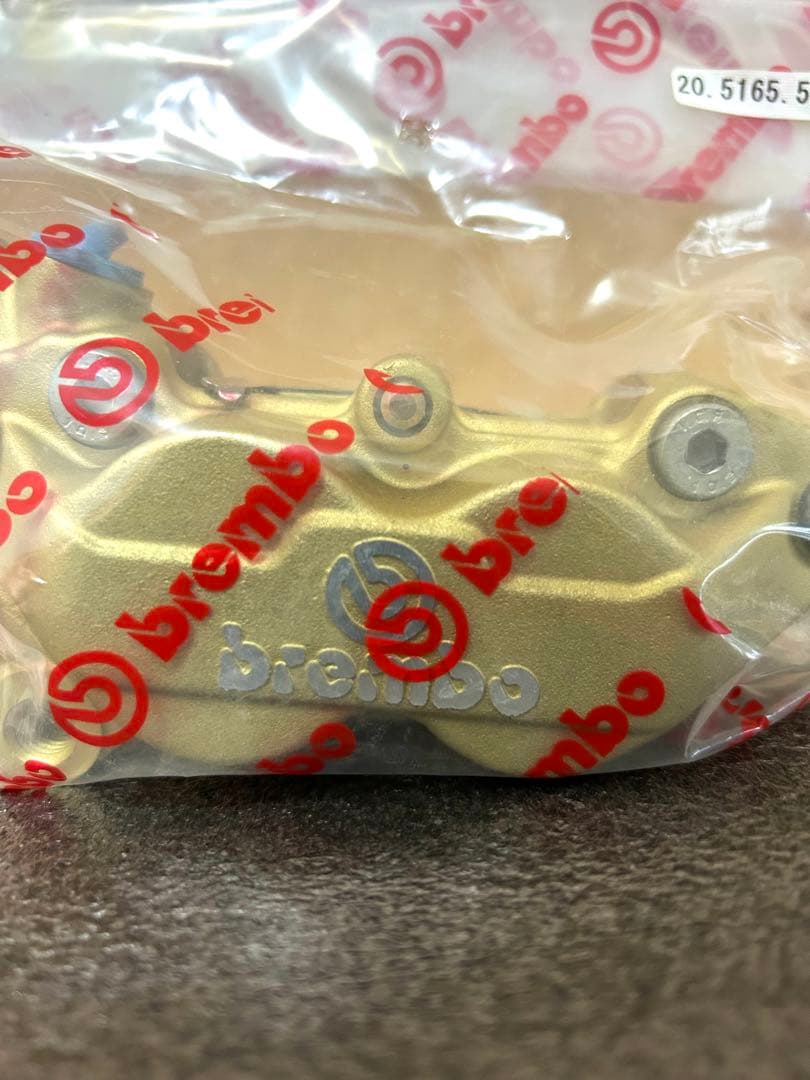 ブレンボ　brembo 純正本物新品　ブレーキ　キャリパー　20.5165.55