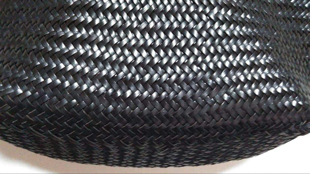 ヒューマンウーマンダークブラウン編み込みトートバッグ