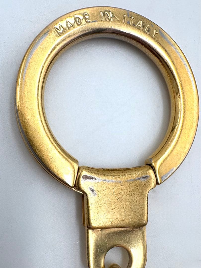 ルイヴィトン ポルトクレ バスティーユ キーリング チャーム キーホルダー