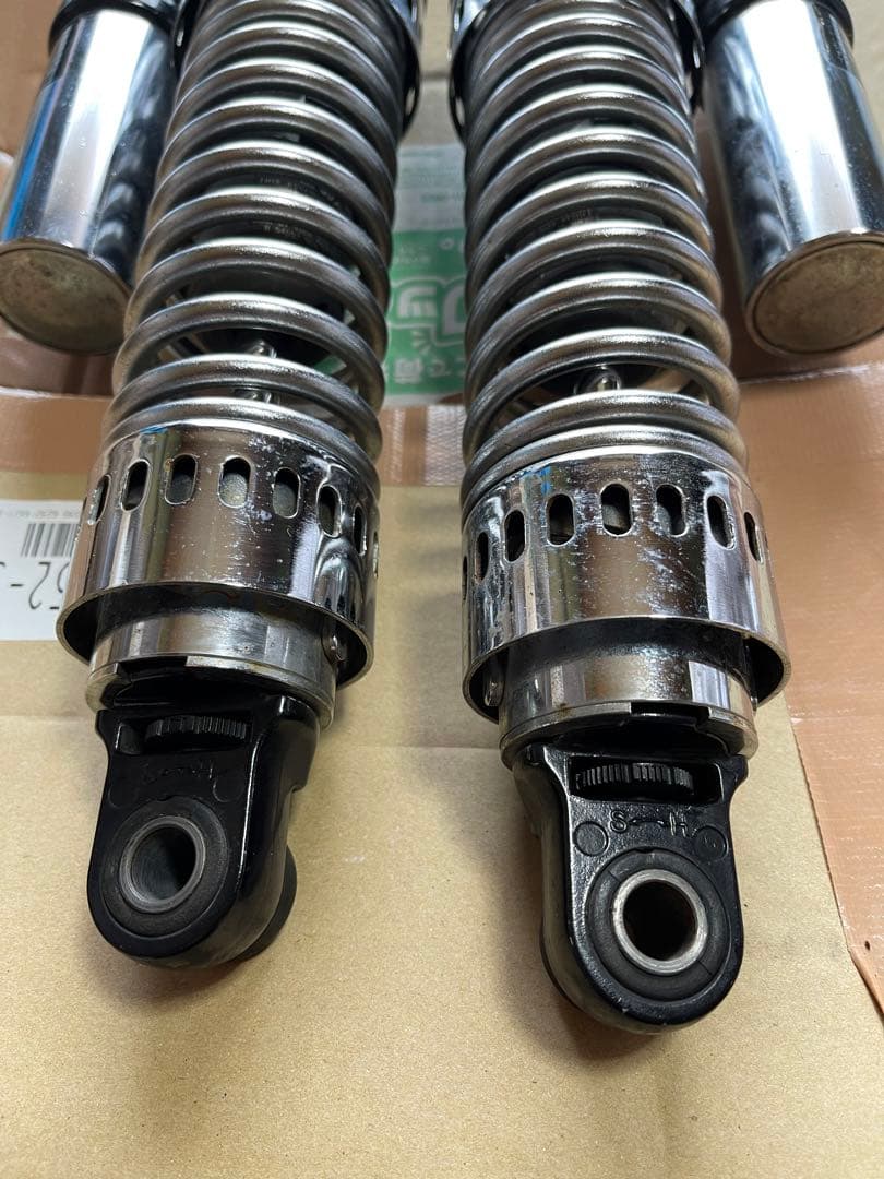 スポーツスター1200S 純正リアサス