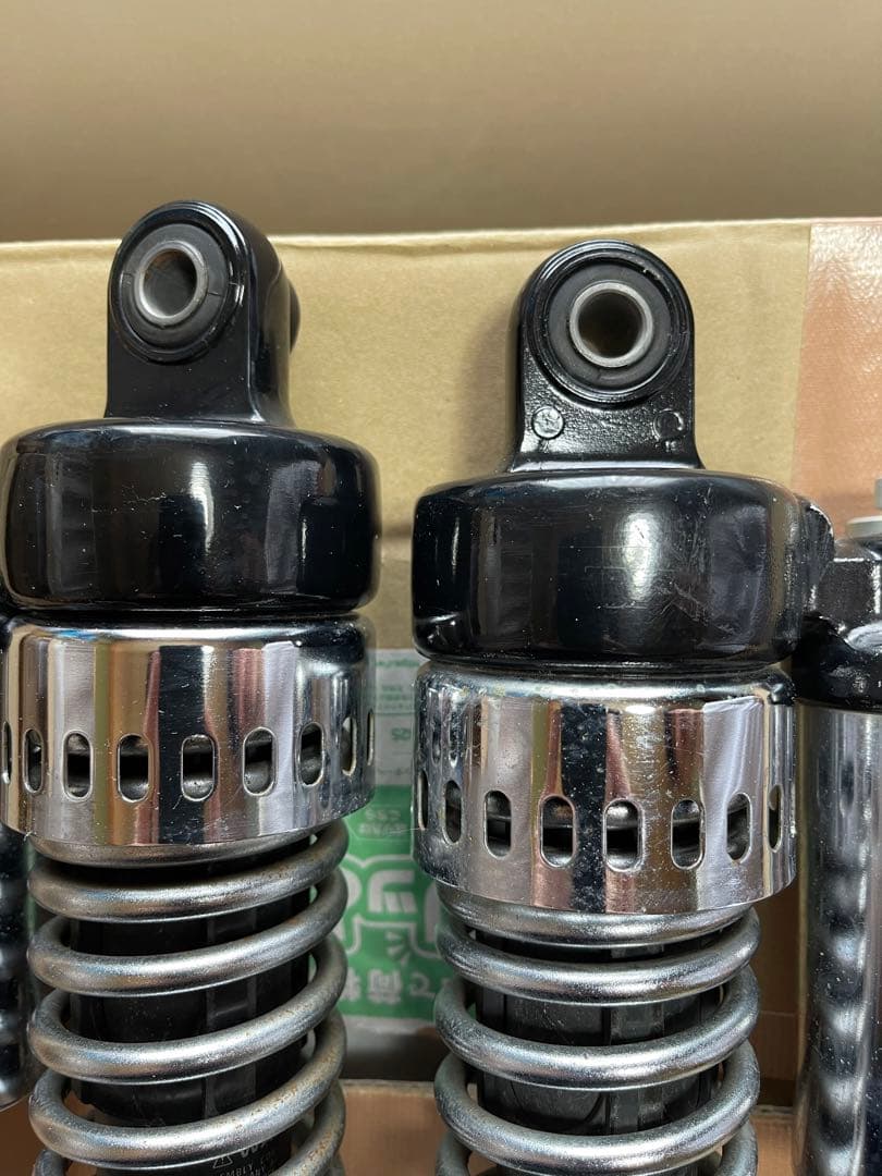 スポーツスター1200S 純正リアサス