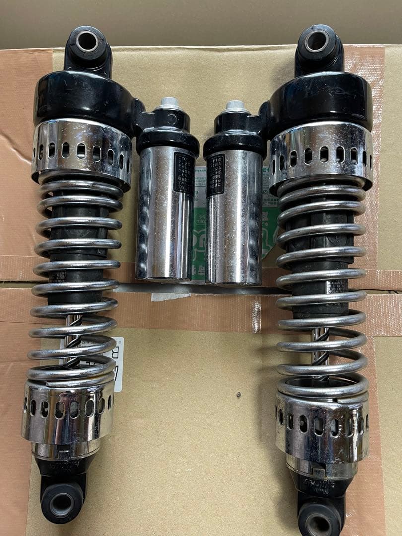 スポーツスター1200S 純正リアサス