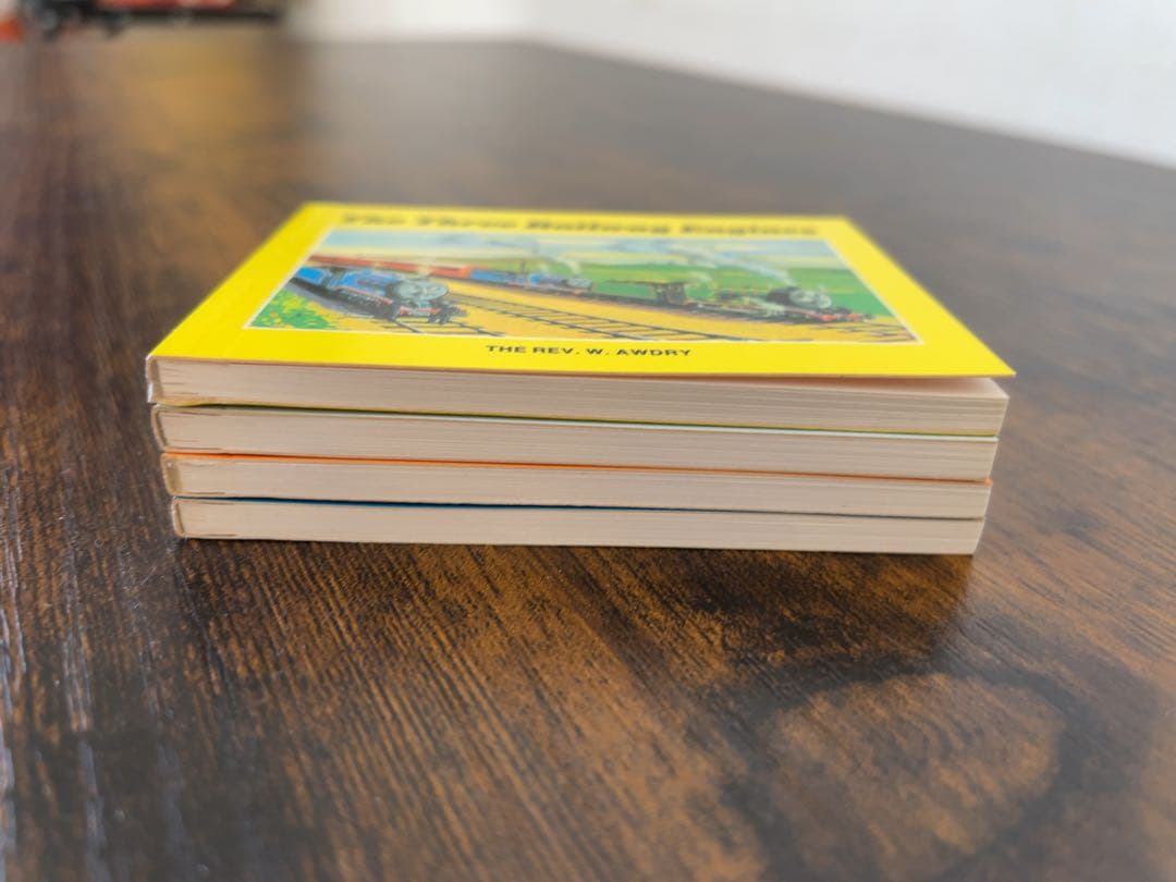 希少品　機関車トーマス　ビンテージ　ミニ絵本　4冊　海外版