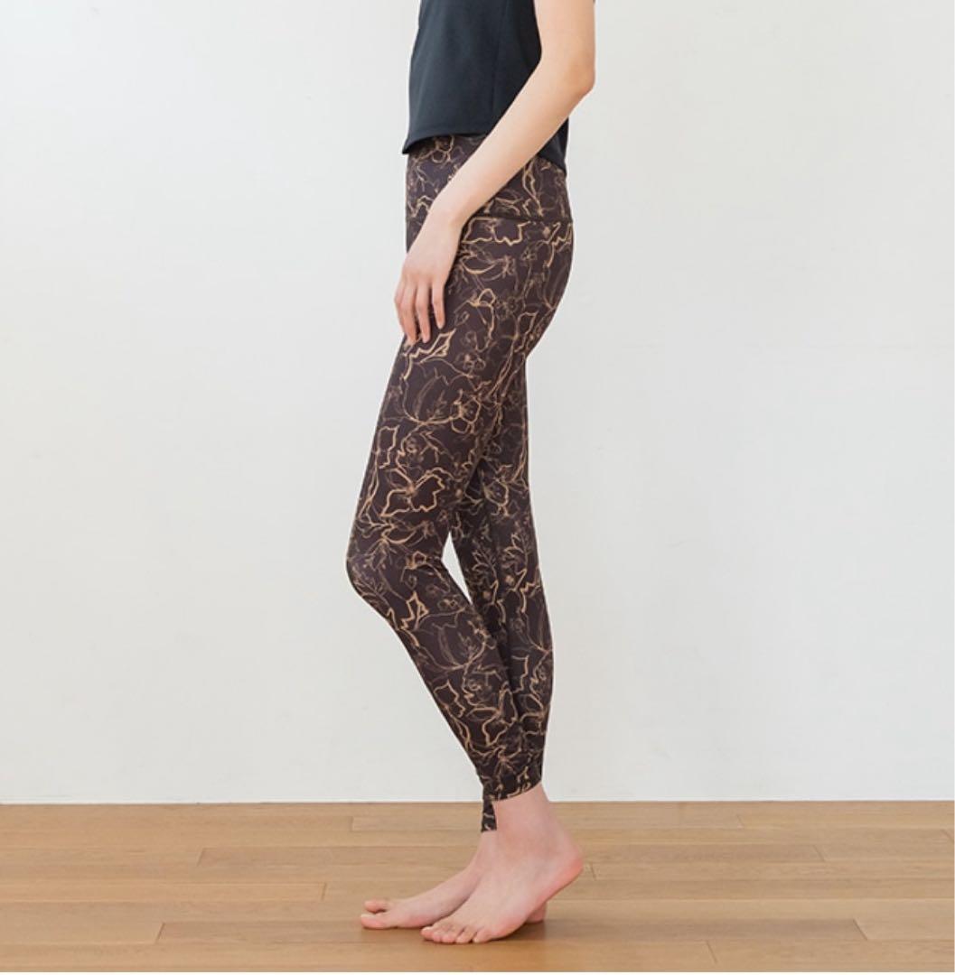 新品【SUKALA】Sサイズ レギンス