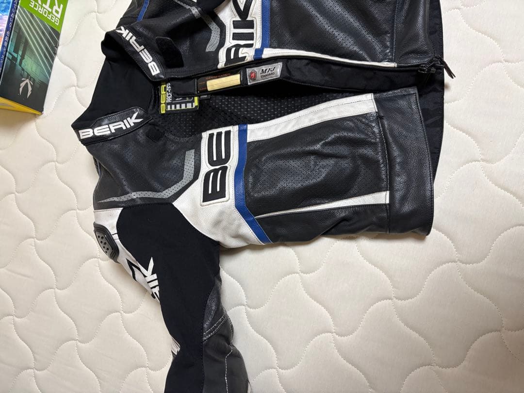 た*様 ベリック　ツナギ　54 サイズ