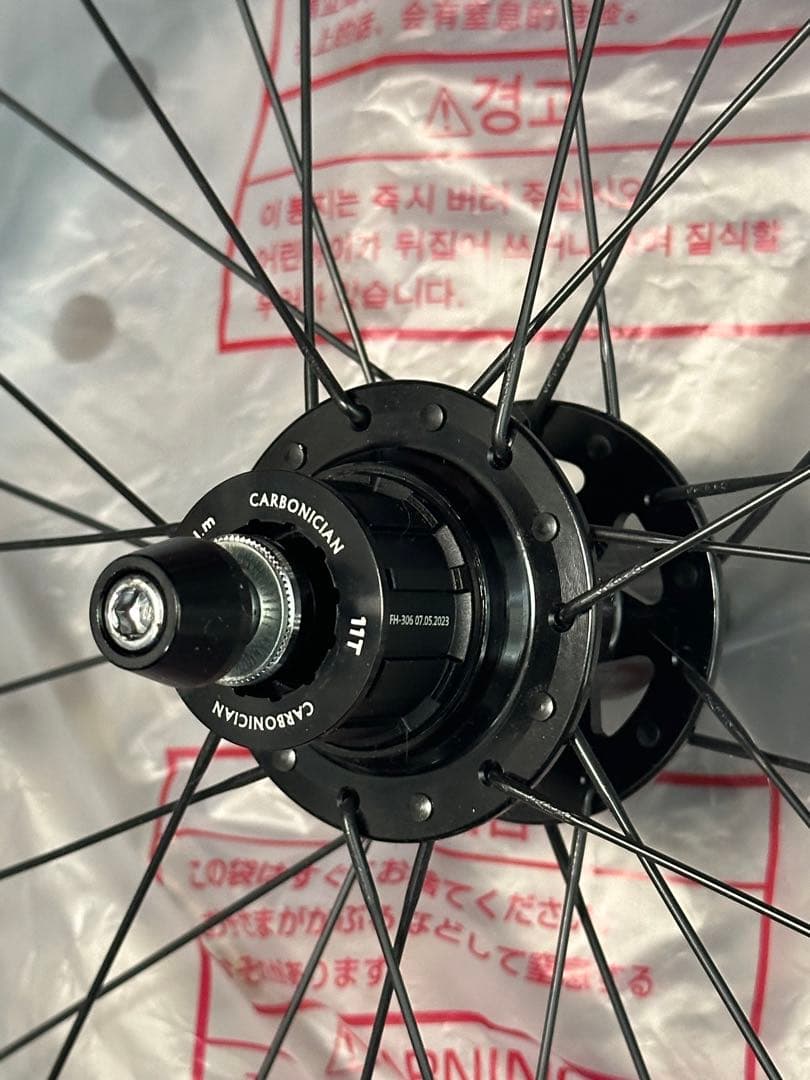 ア*マ様 BROMPTON P/T-LINE 完組ホイール 2本セット4スピード