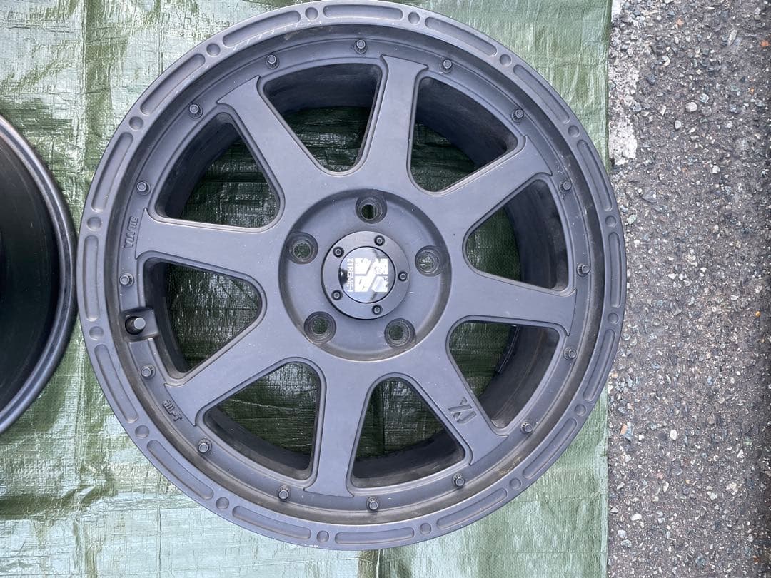 JL/JKラングラー用17インチ マットブラック ホイール