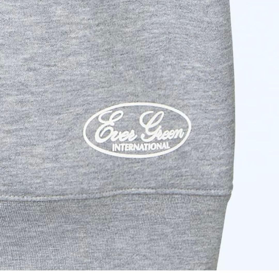 エバーグリーン　パーカー　ホワイト　新品未使用　　⭐︎送料無料⭐︎