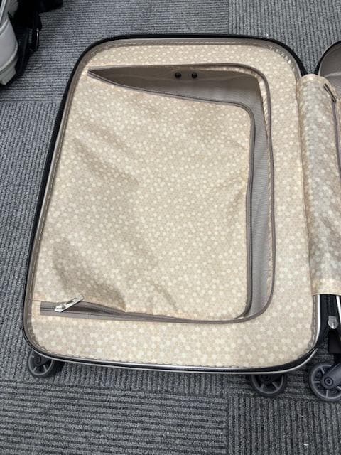 samsonite サムソナイト コスモライト スピナー55 機内持ち込み可