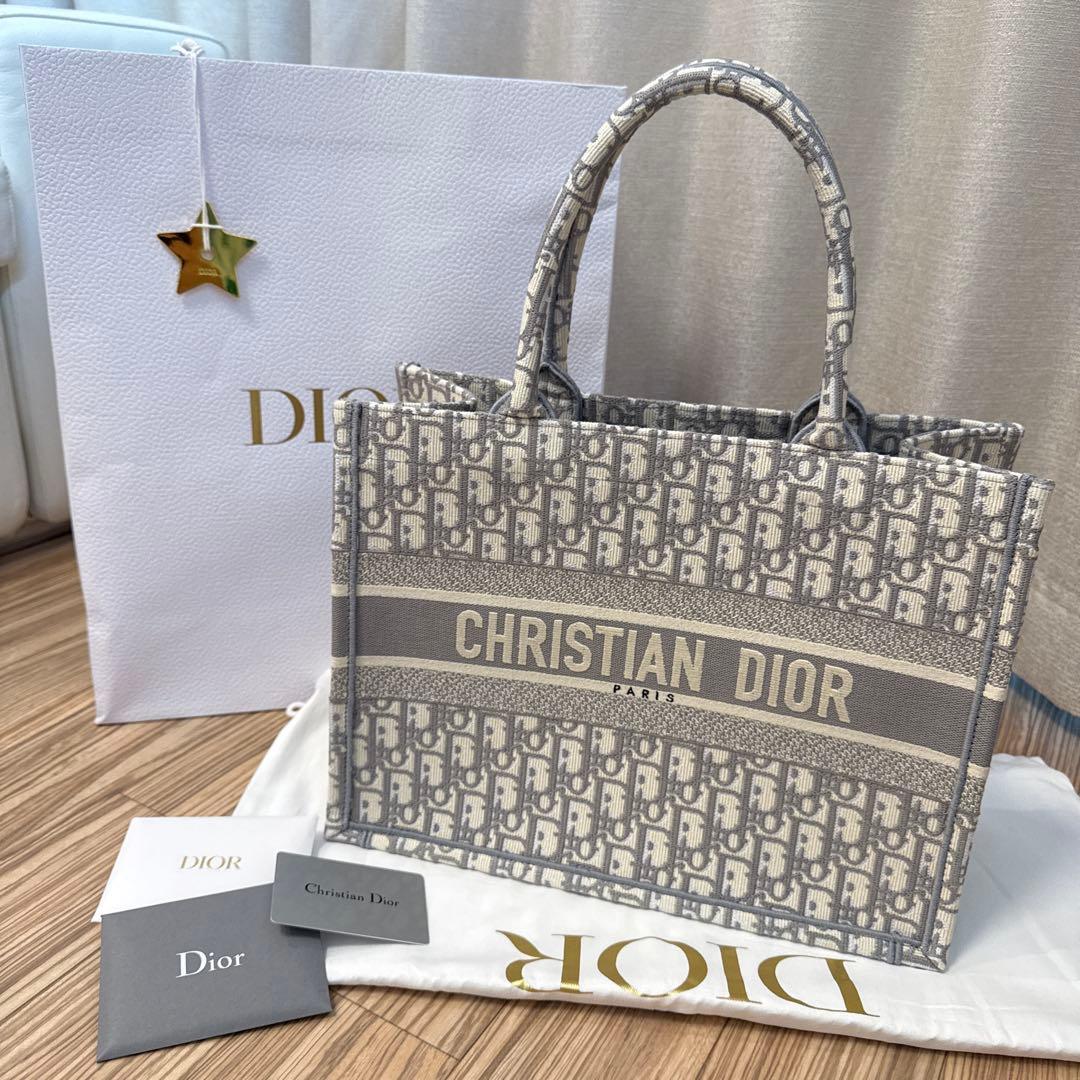 みつき DIOR Book Tote ミッツァ