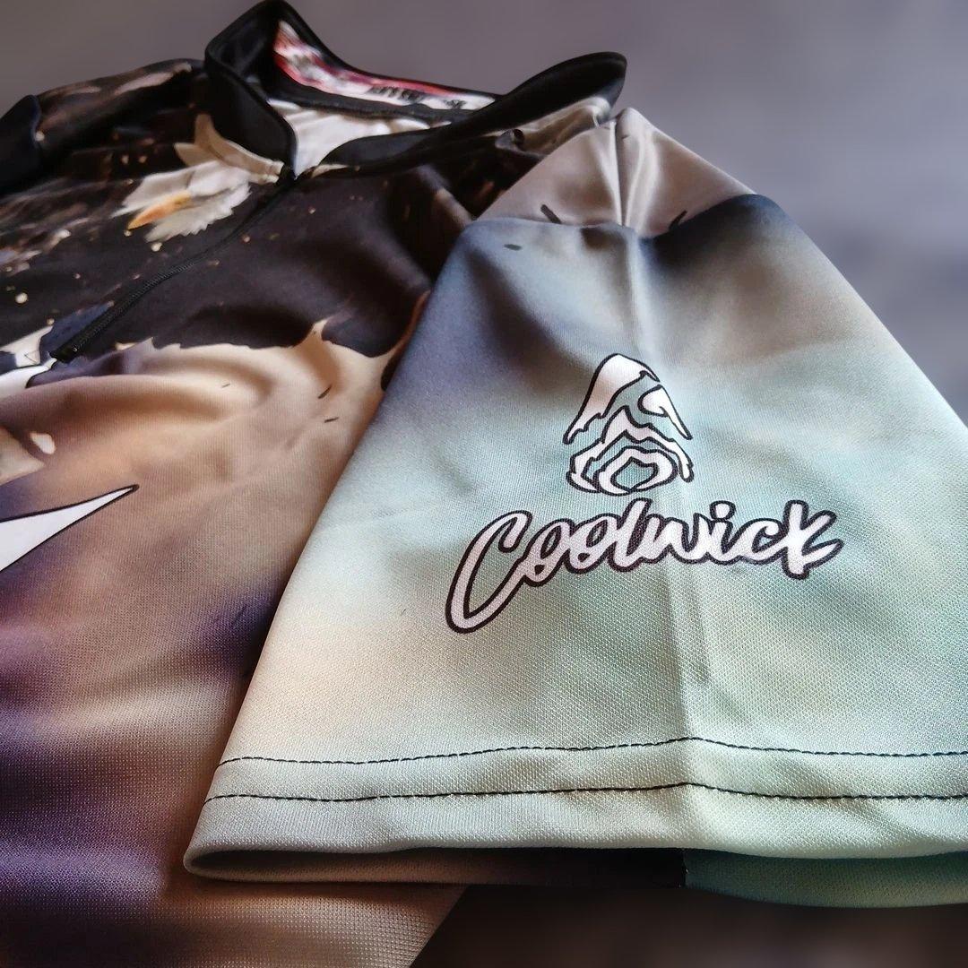 ✨新品✨ボウリングウェア　ブランズウィック　日本サイズM　アメリカンイーグル