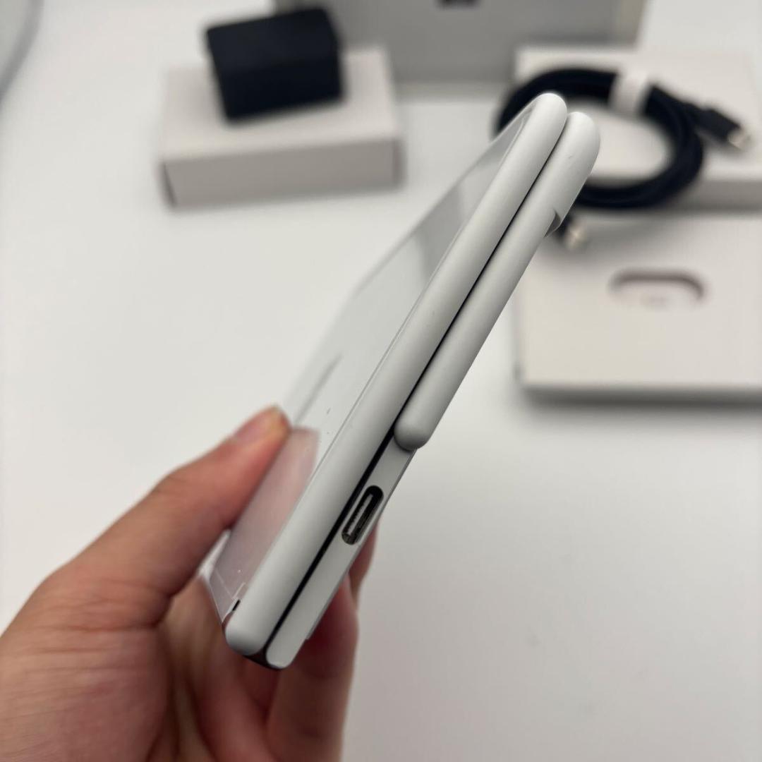 hayatetsu様 マイクロソフト サーフェス デュオ 256GB AT&T