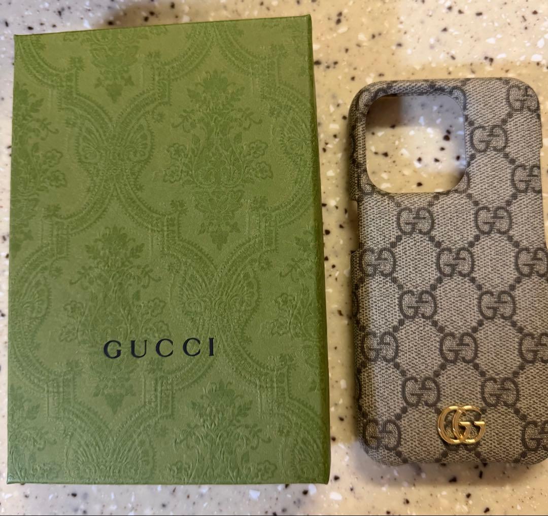 Nanaさま専用　GUCCI iPhone