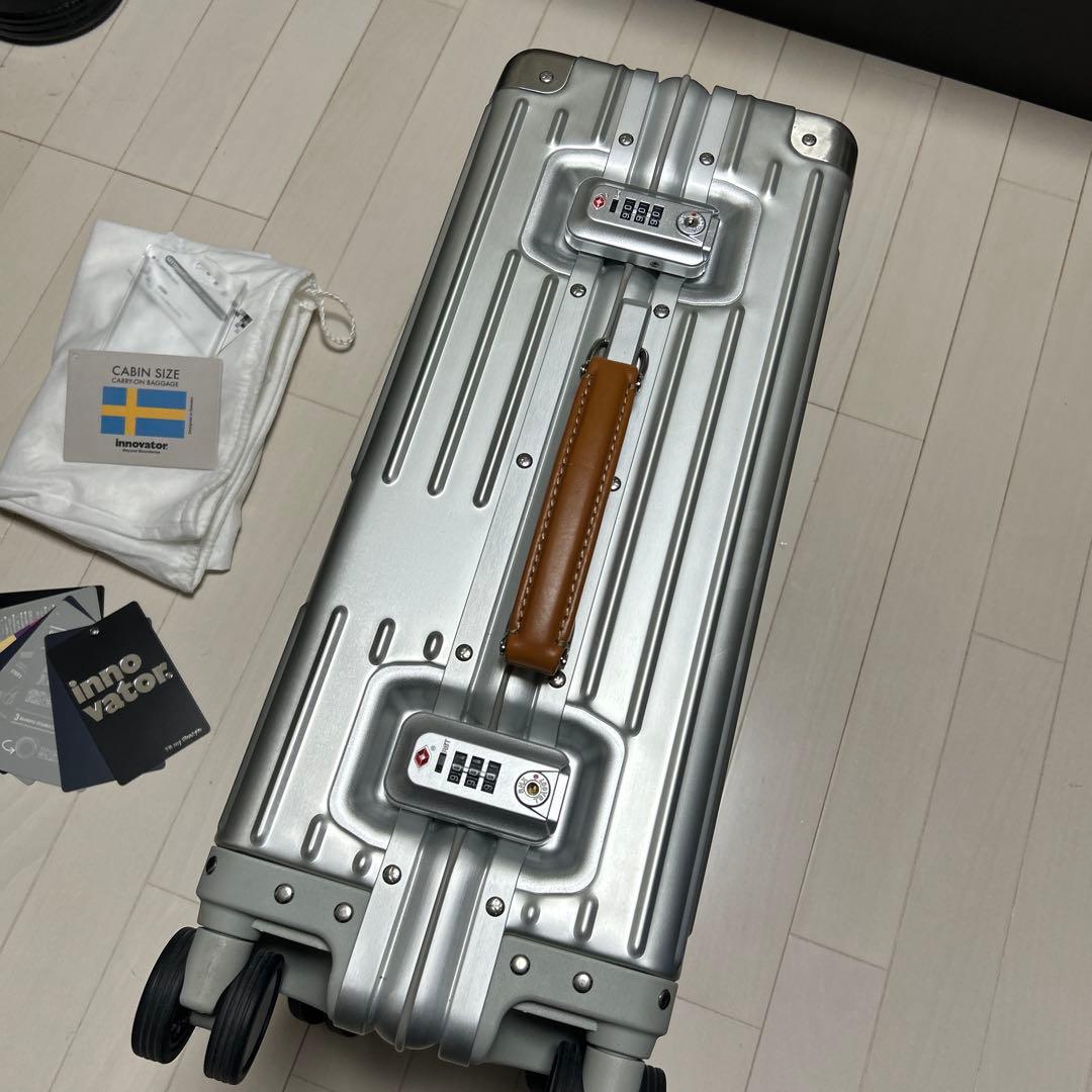 INNOVATOR アルミ 36L スーツケース シルバー