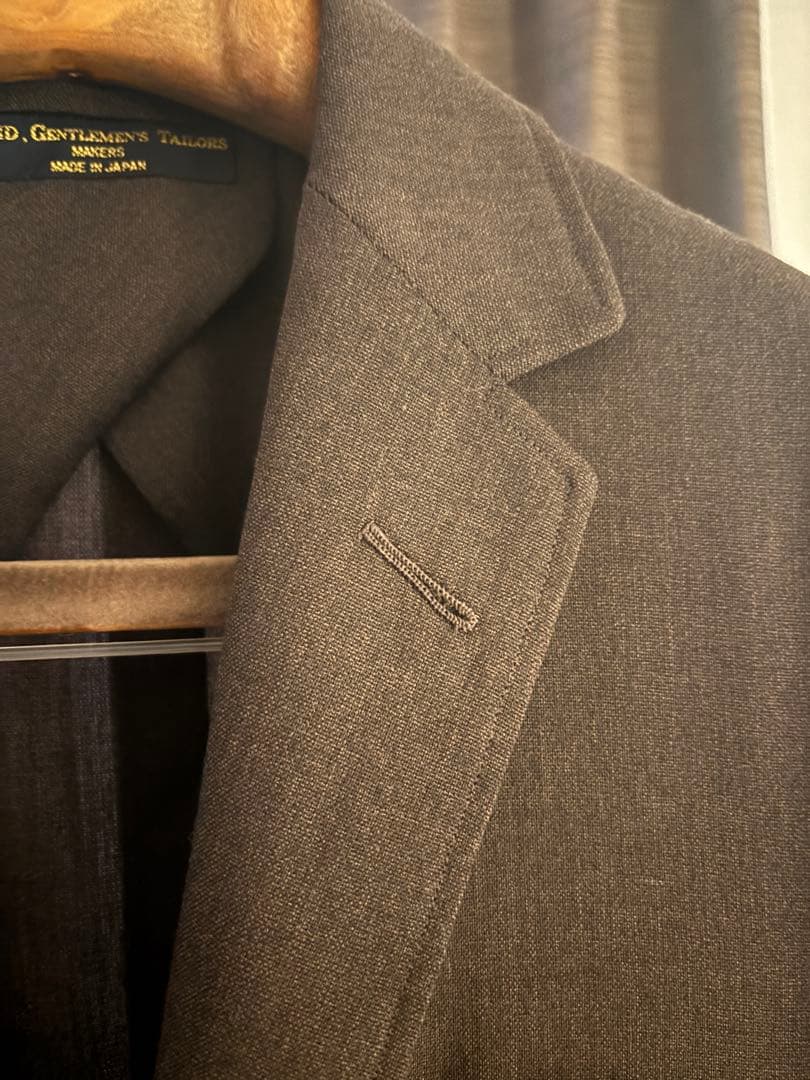 Tailor caid ビスポーク　スーツ