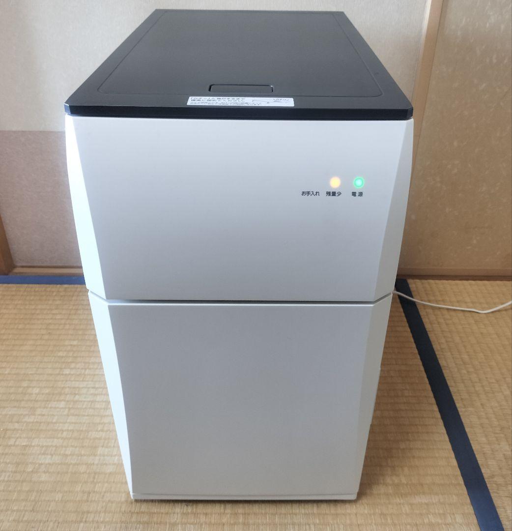 エムケー精工 保冷米びつ 冷えっ庫 RCR-611W（米収納量11kg）