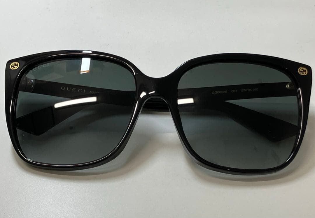 GUCCI サングラス ブラック GG0022S 蜂 bee 箱付き