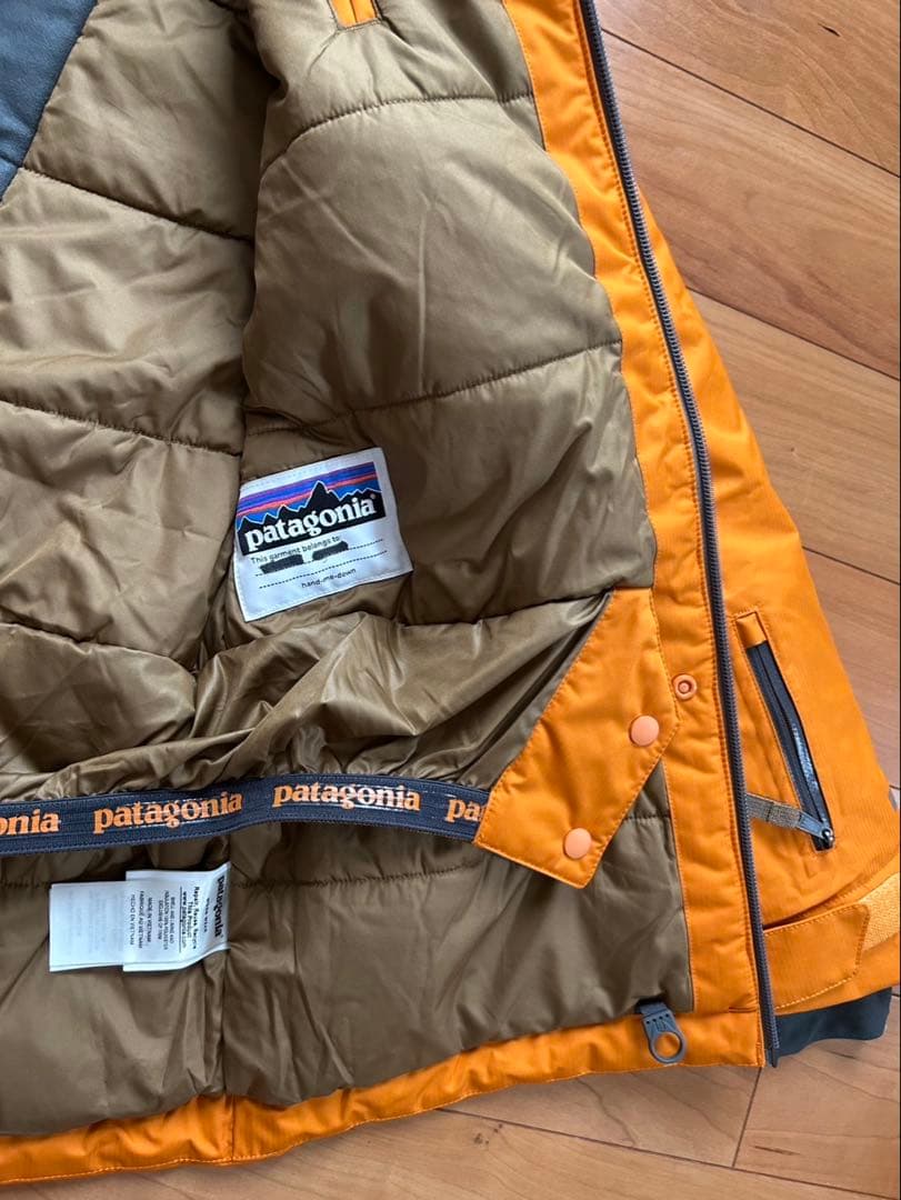 パタゴニア キッズスノーウェア　ジャケット　サイズＬ12