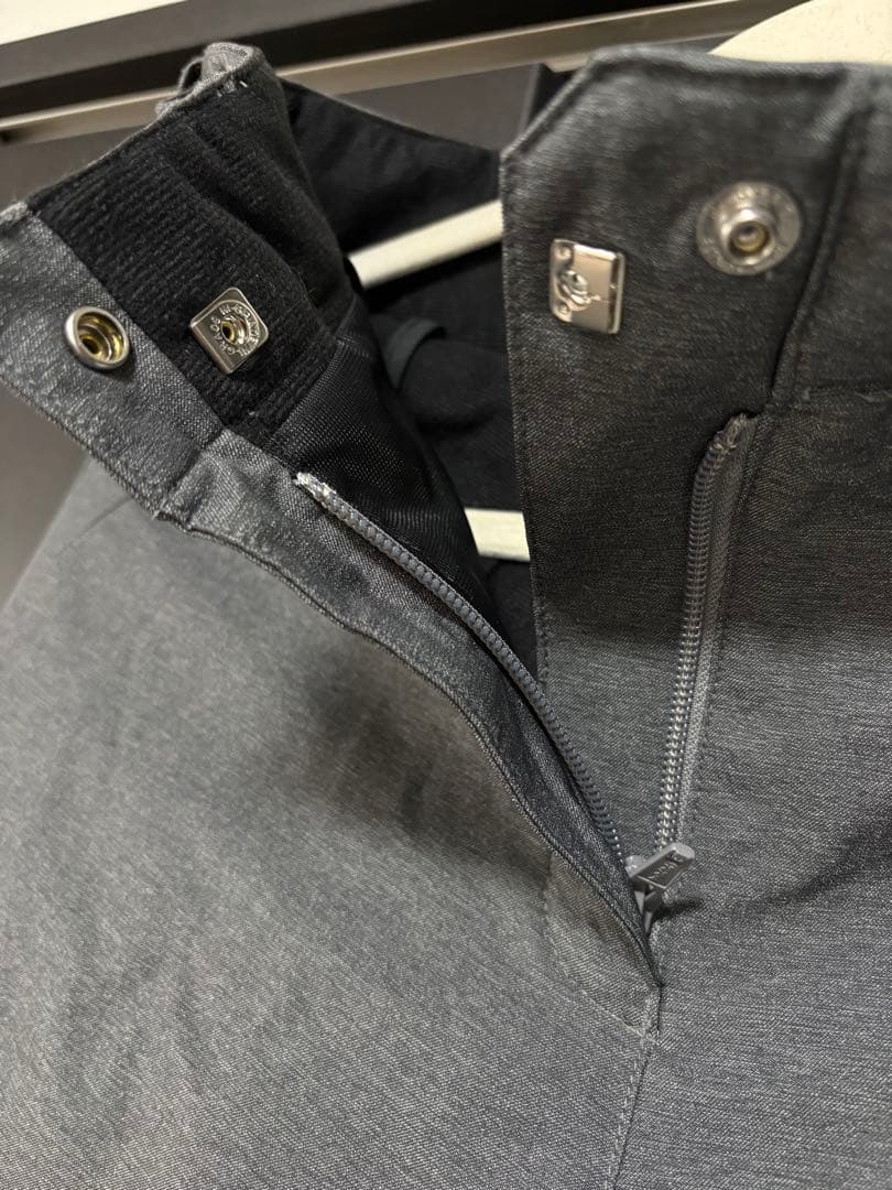 [新品]スキーウェア　パンツ　phenix レディースＭサイズ