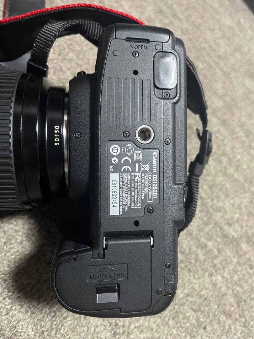 Canon EOS 5D Mark II + EF28-70mmレンズ