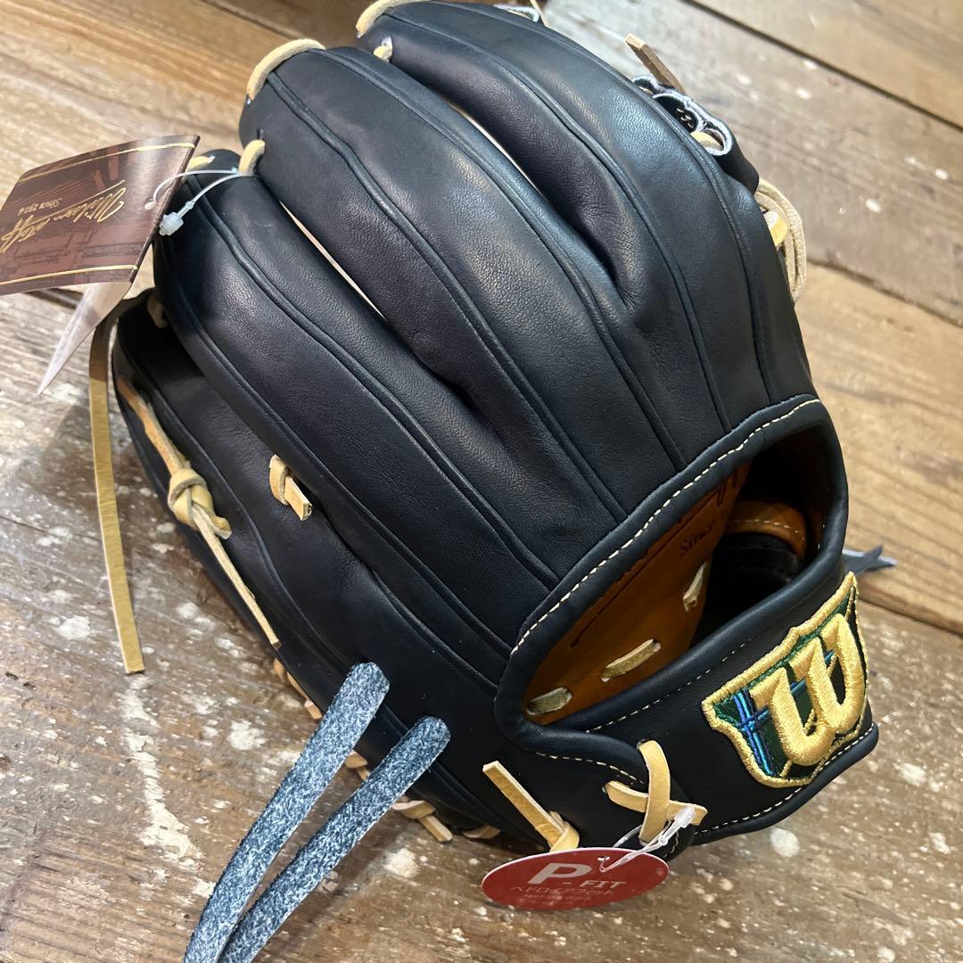 2025年秋冬モデルʕ•ᴥ•ʔ ウイルソン　硬式用グラブ 内野手用 右投用