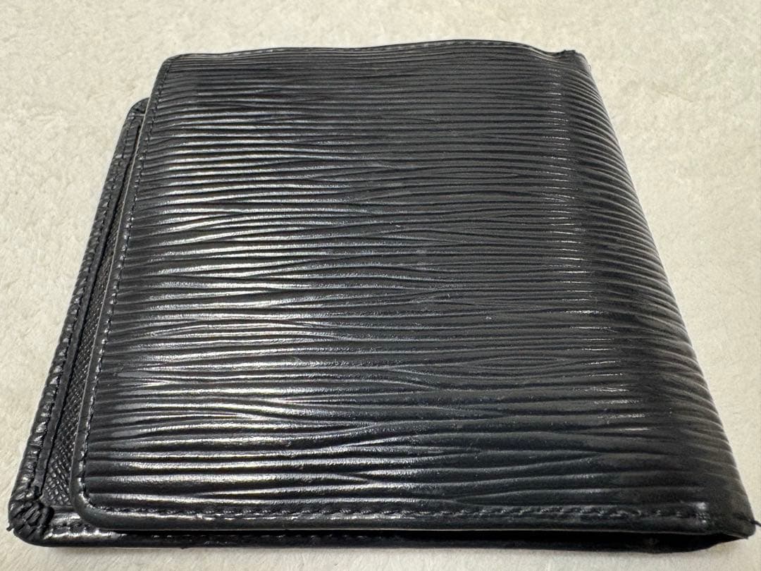 美品　ルイヴィトン エピ ポルトビエ カルトクレディ モネ 財布 マルコ 黒