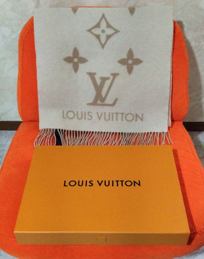 【美品】箱付き　ルイヴィトン　エシャルプ・レイキャビック　マフラー　カシミヤ