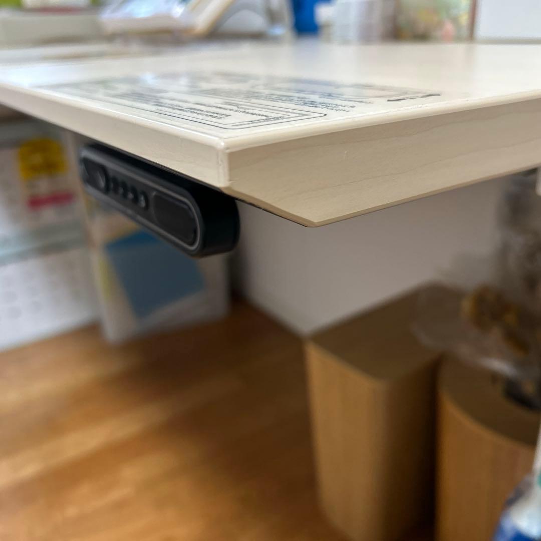 コクヨ 電動昇降デスク シークエンス 幅135 ホワイト パソコンデスク