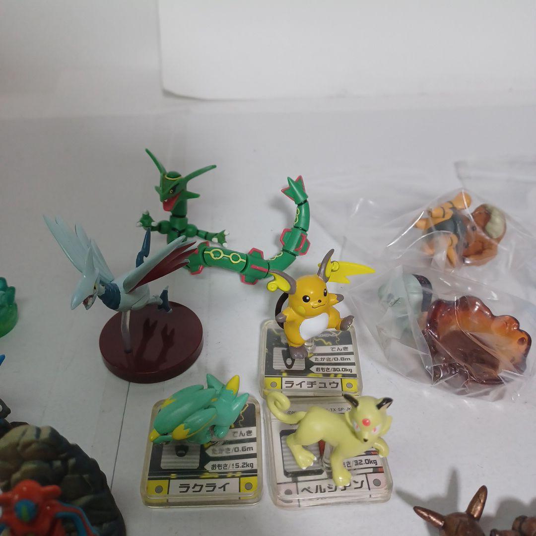 ポケモン　フィギュア　メタル　フルカラー　他