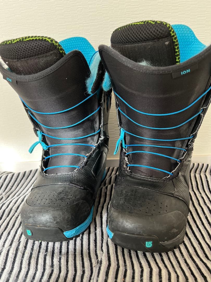 中古品！Burton Ion ASIAN FIT スノーボードブーツ　２６．０