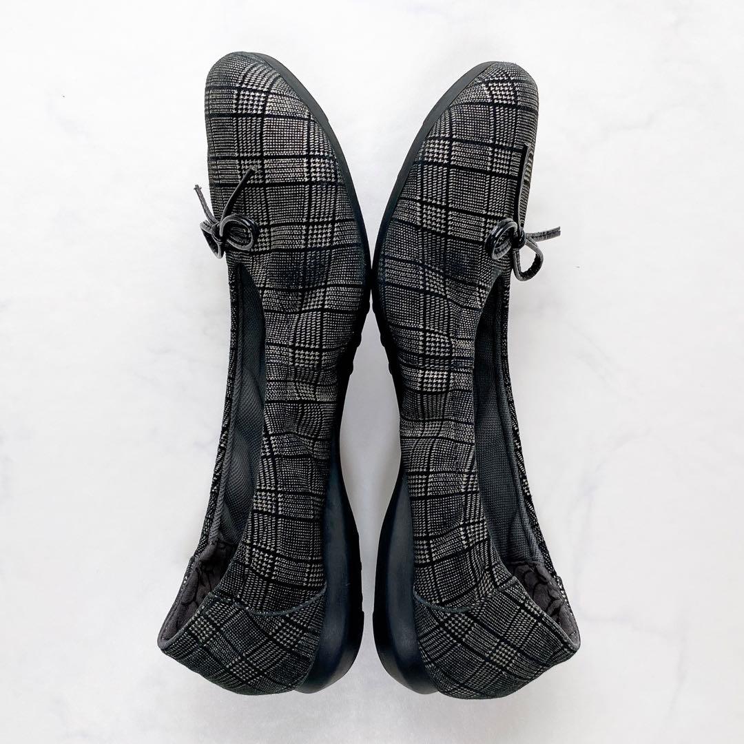 卑弥呼 ふかふかスニーカーパンプス グレンチェック リボン ブラック23.5cm