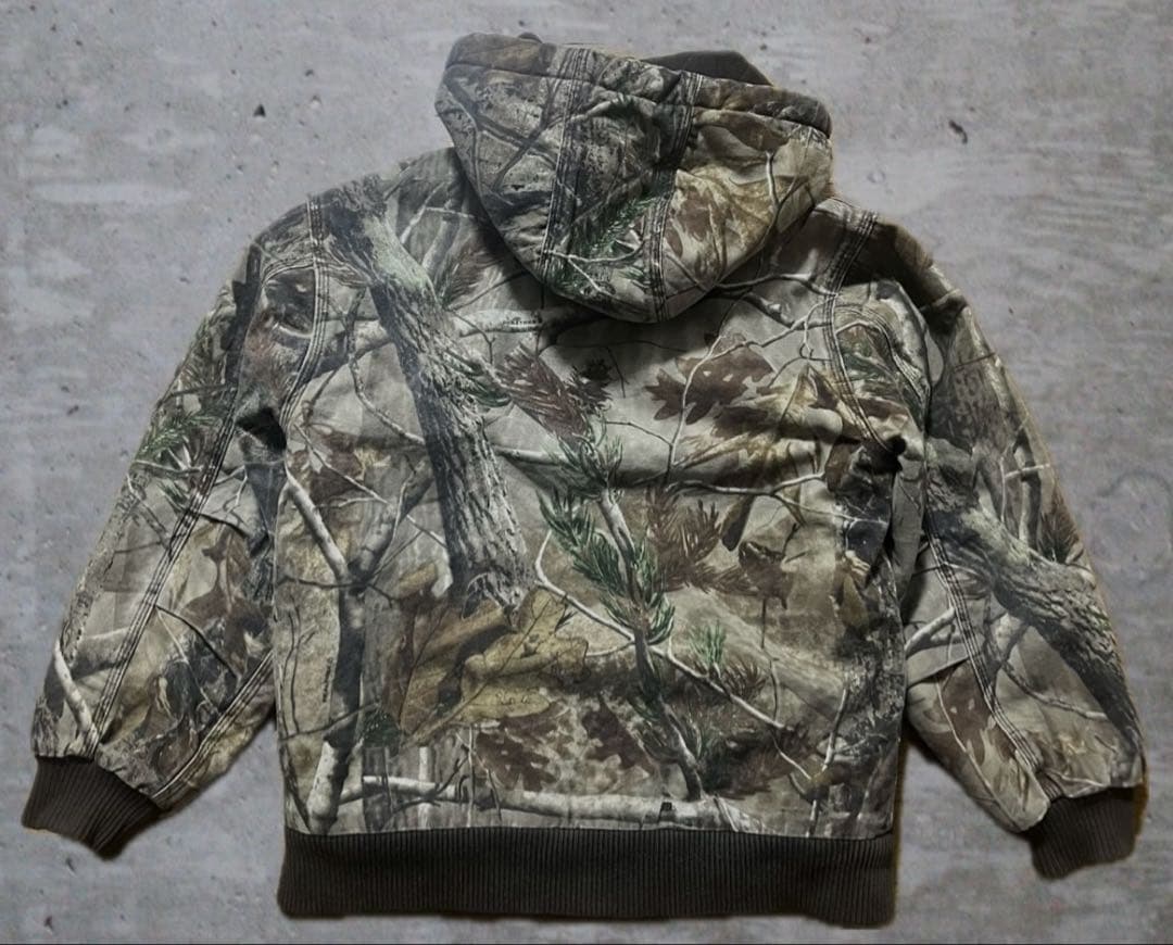 【希少】Carhartt アクティブジャケット カモ柄 リアルツリーキッズM