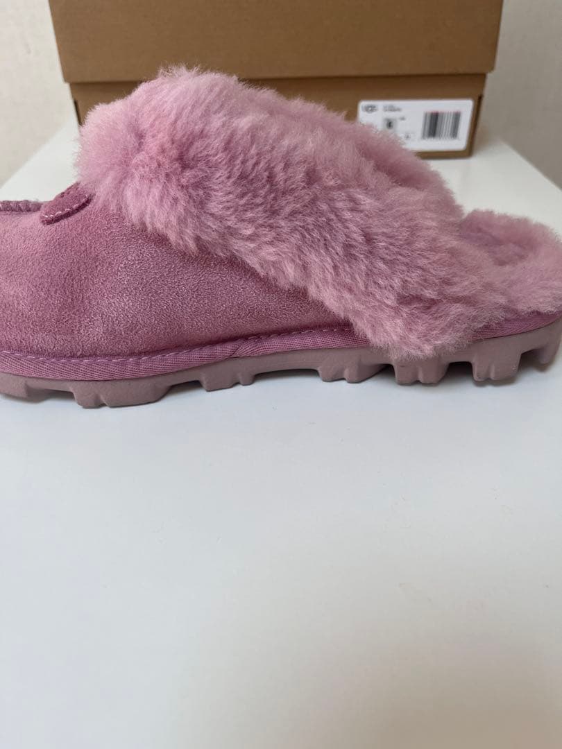 UGG Coquette（コケット）ピンク pink スリッポン