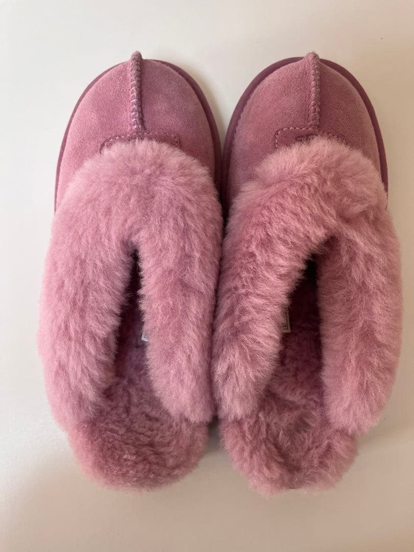 UGG Coquette（コケット）ピンク pink スリッポン