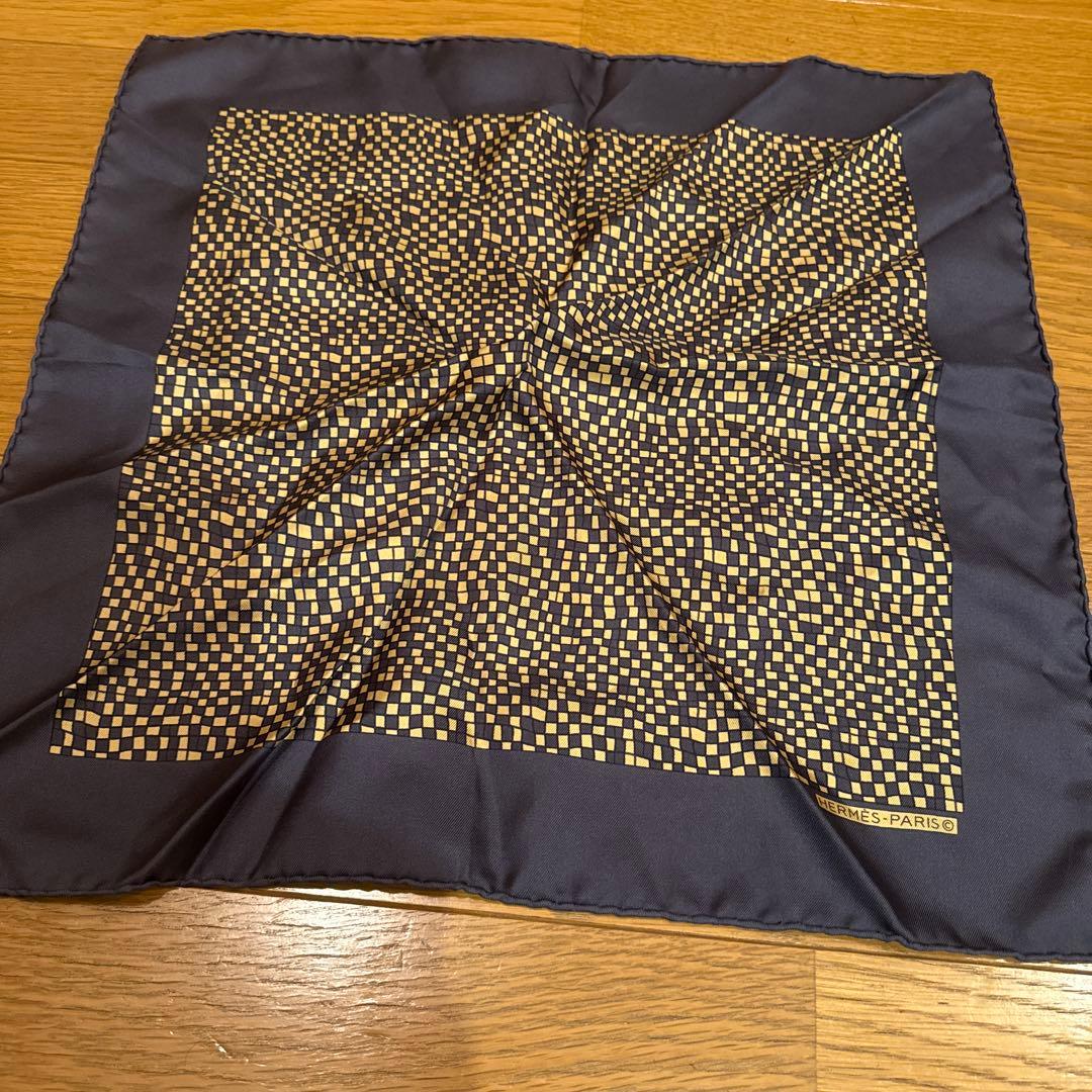 HERMES ネクタイ＆ポケットチーフ