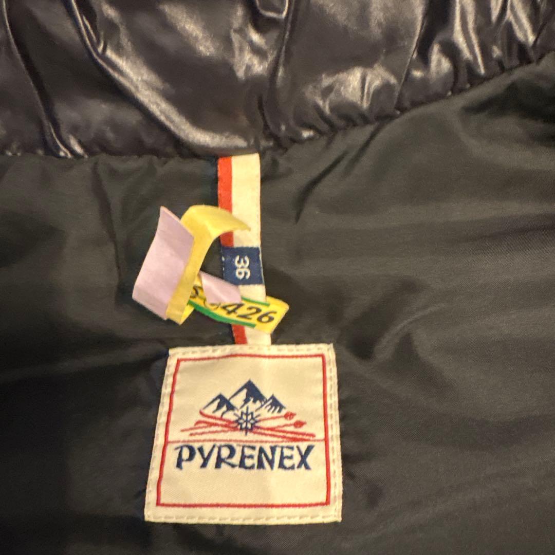 たまPYRENEX ブラックダウンベスト 36サイズ