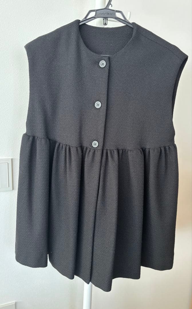 ビアズリー　ジレ