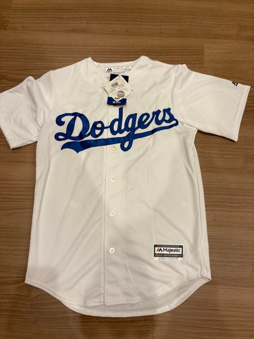 ダルビッシュ ドジャース ユニ
