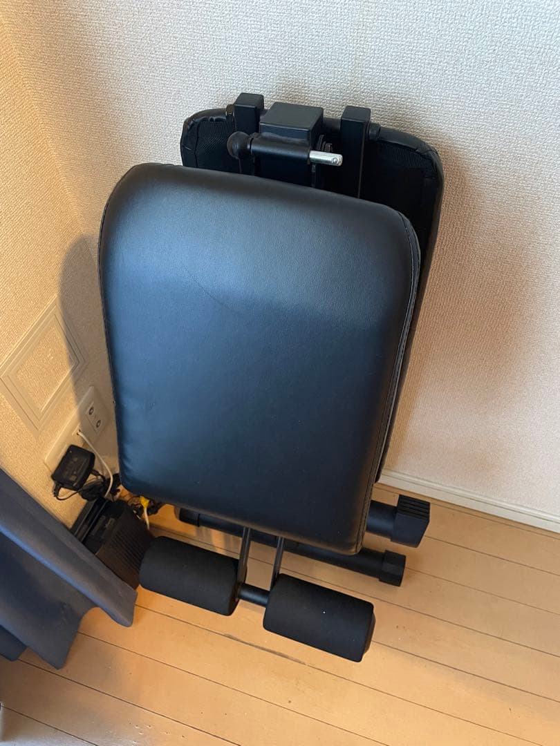 トレーニングベンチ（ベンチプレスなどに最適）