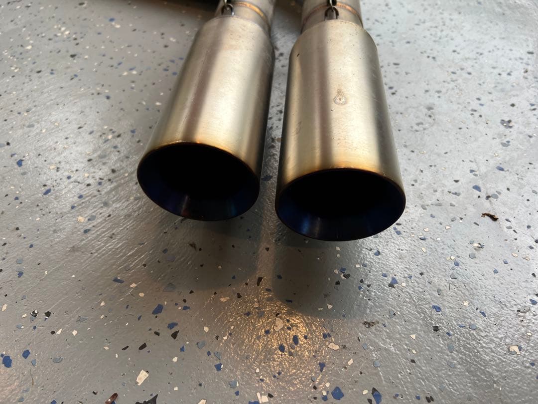 E46 M3 ワンオフマフラー