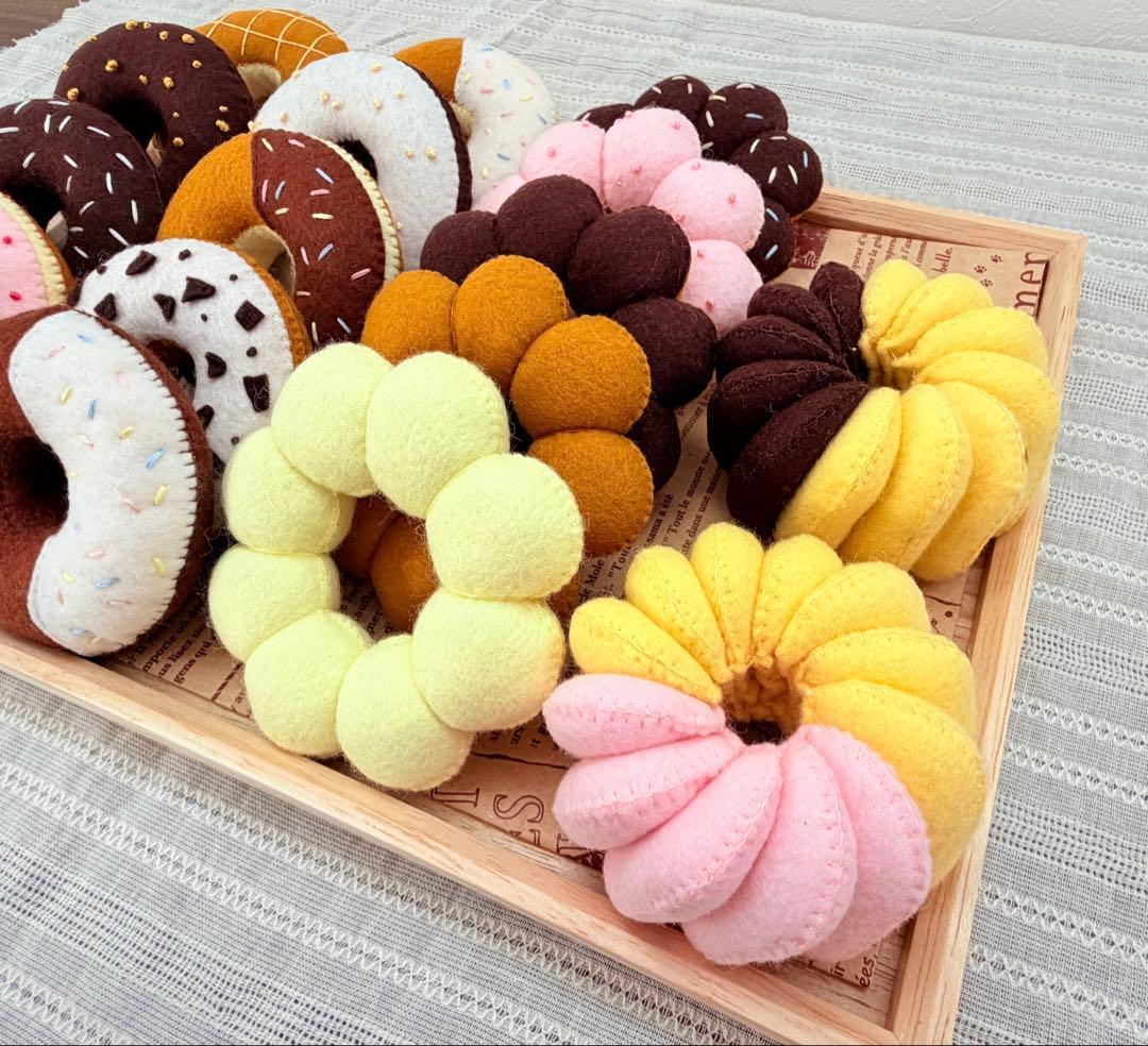 【イッキン٩(๑❛ᴗ❛๑)۶様】専用　フェルトおままごと　フェルトドーナツ