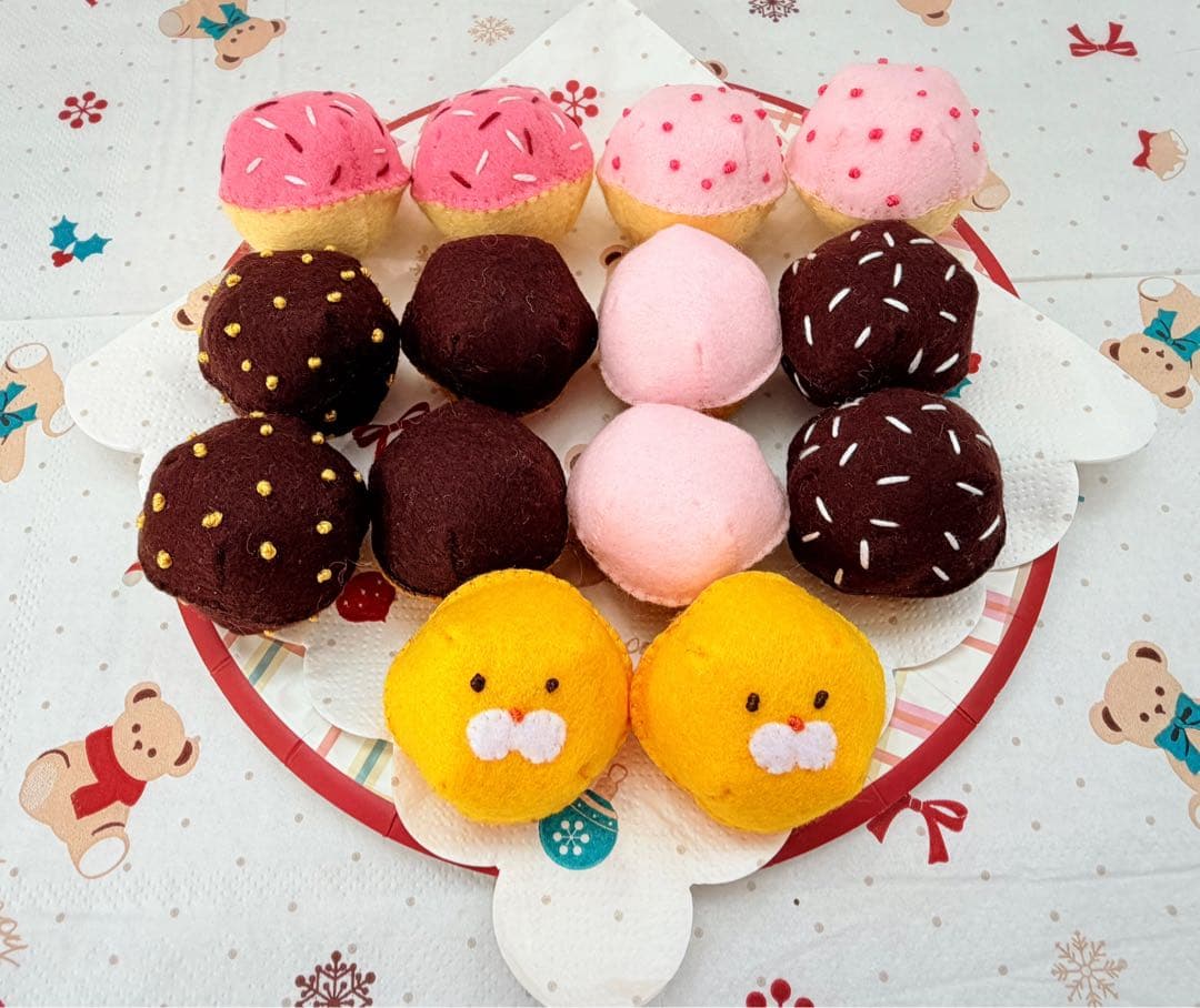 【イッキン٩(๑❛ᴗ❛๑)۶様】専用　フェルトおままごと　フェルトドーナツ