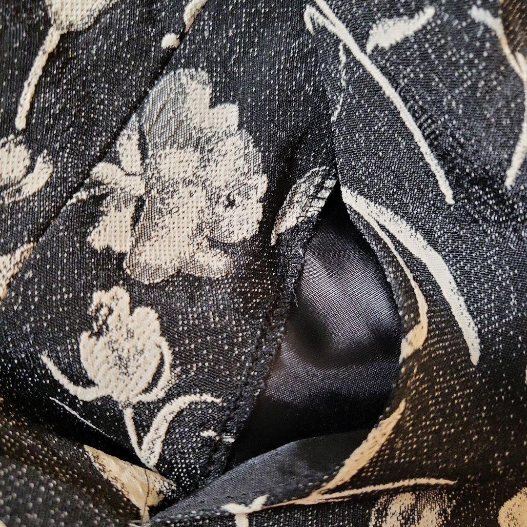 ヤマダヤ　オールインワン　ノースリーブ　黒　花柄　パンツ　新品未使用　９号