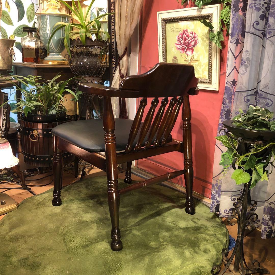 ふみL １　ヴィンテージ スピンドルレッグ　80’s ショートアームチェア