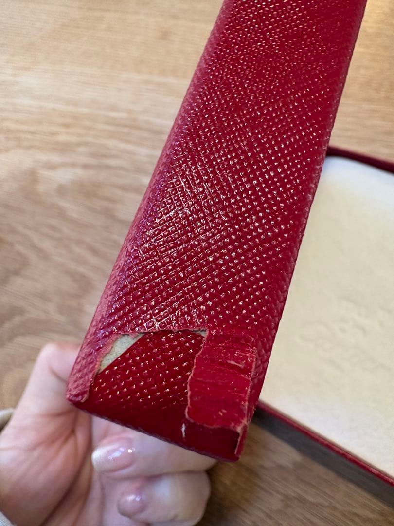 Cartier 二つ折り財布 ブラック レザー