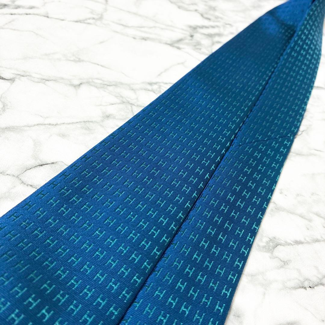 ✨未使用タグ付き箱付き✨HERMES ファソネ　H柄　ブルー系　ネクタイ