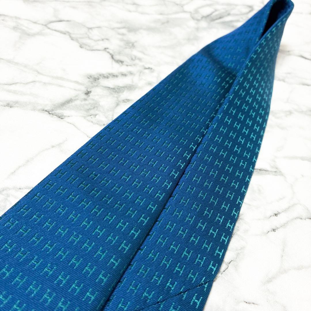 ✨未使用タグ付き箱付き✨HERMES ファソネ　H柄　ブルー系　ネクタイ