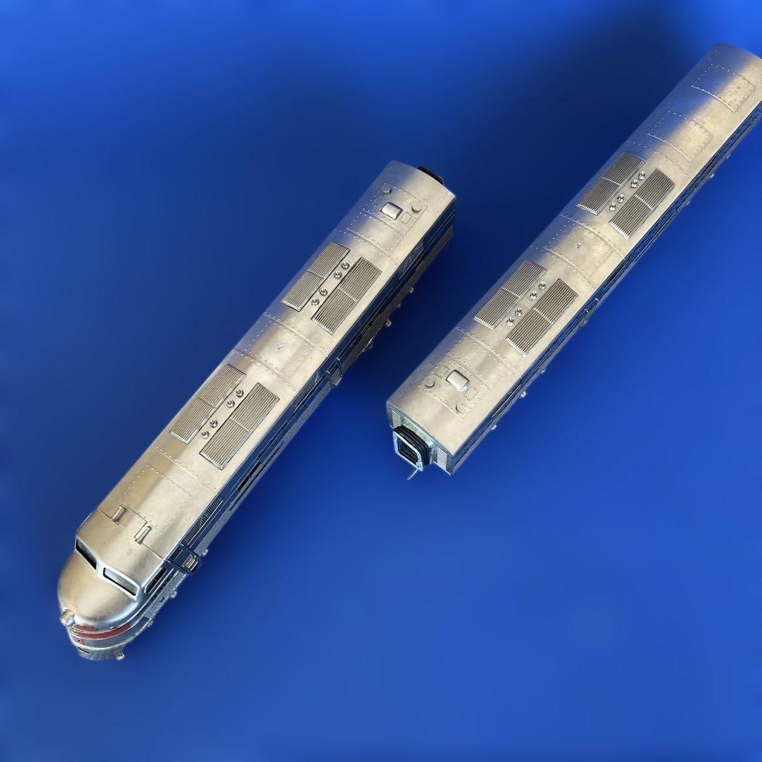 鉄道模型 ディーゼル機関車　HO 2両セット